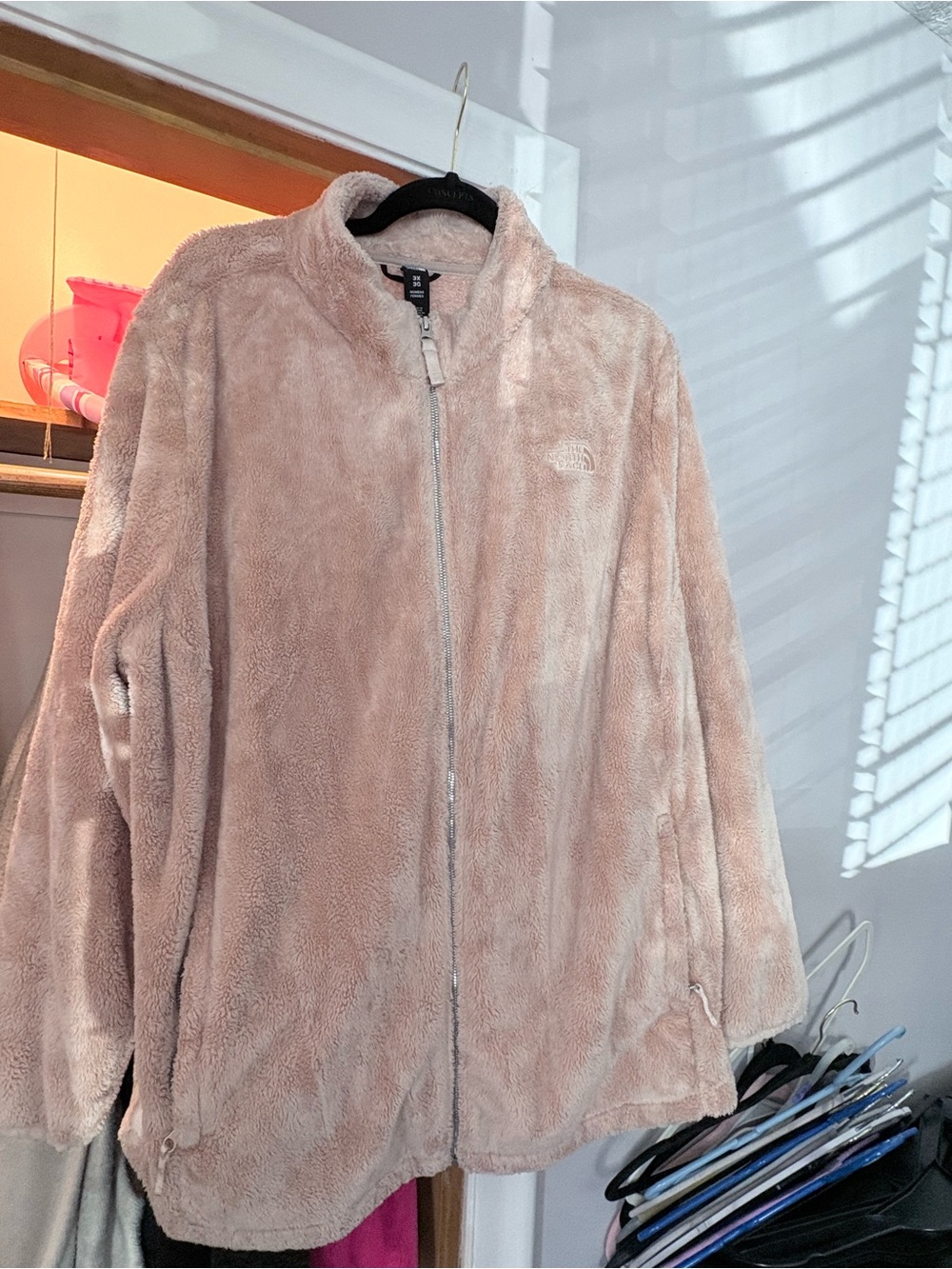 The North Face Women's Plush Zip-Up Teddy Jacket - Light Blush